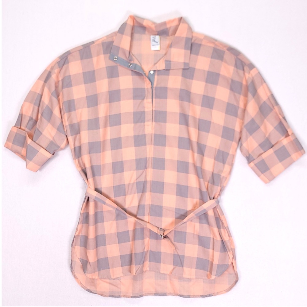 La Bene Womens Buffalo Check Tunic Top Peach Grey Snap Front Belted Medium USA